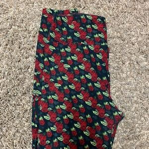 LuLaRoe OS leggings